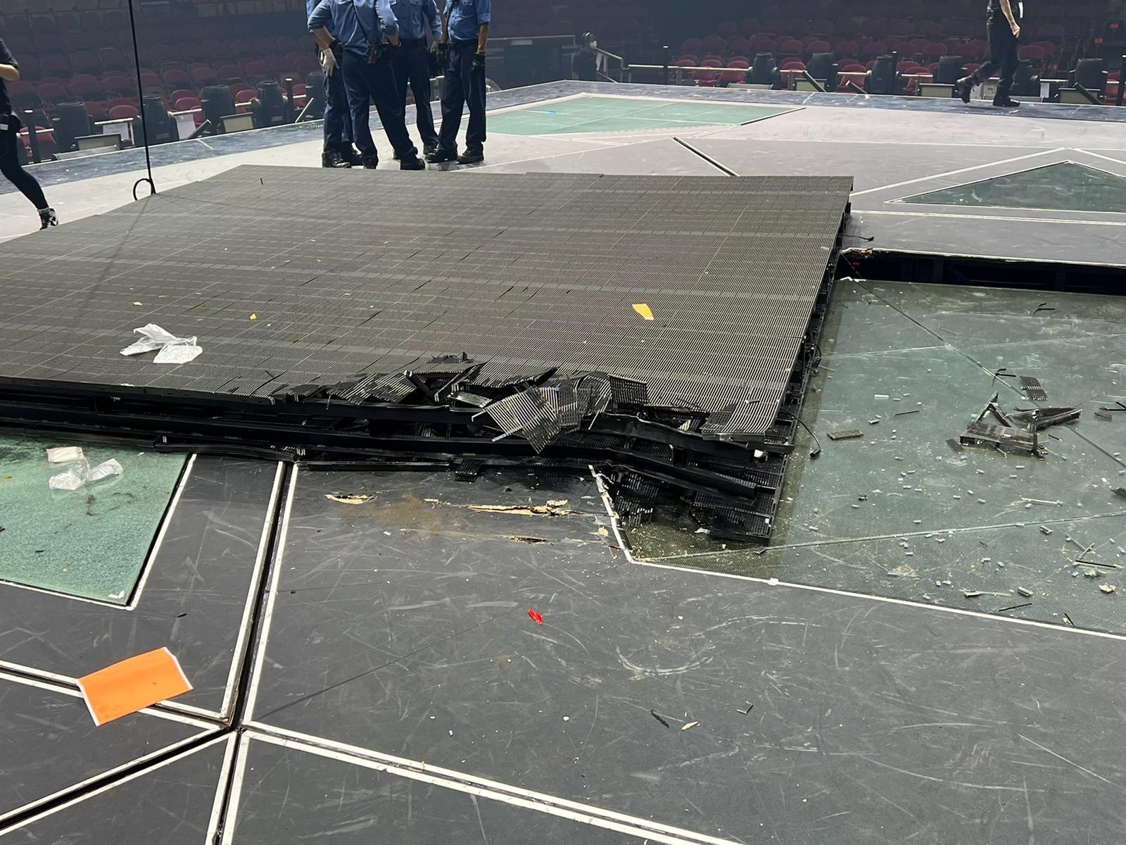 MIRROR的演唱会发生严重意外，台上大型屏幕突然坠下，砸中两名舞蹈员。