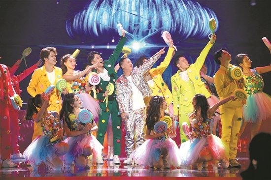 GAI周延在广东卫视湾区春晚演唱《新年愿望》